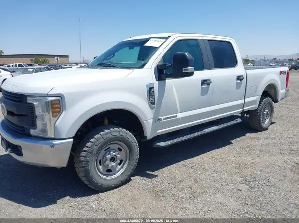 1FT7W2BT7KEC32813 2019 FORD F250 - Image 2