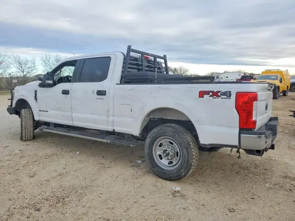 1FT7W2BT7KEE96677 2019 FORD F250 - Image 2