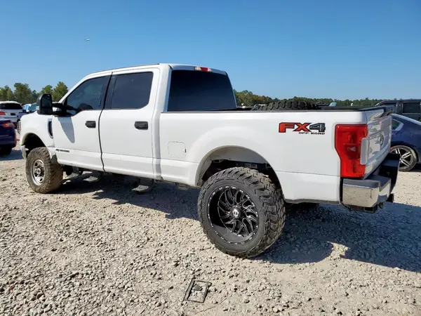 1FT7W2BT7KEF18113 2019 FORD F250 - Image 2