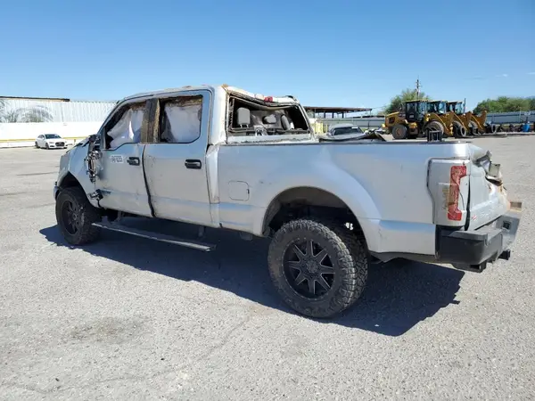 1FT7W2BT7KEF34697 2019 FORD F250 - Image 2