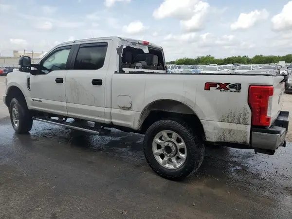 1FT7W2BT7KEG38882 2019 FORD F250 - Image 2