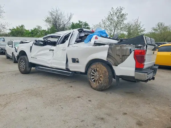 1FT7W2BT7NEC47638 2022 FORD F250 - Image 2