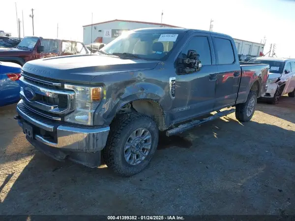 1FT7W2BT7NEE90950 2022 FORD F250 - Image 2