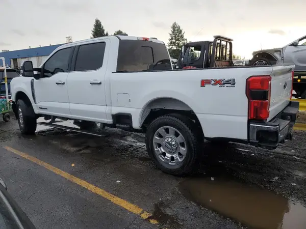 1FT7W2BT7PEC83462 2023 FORD F250 - Image 2
