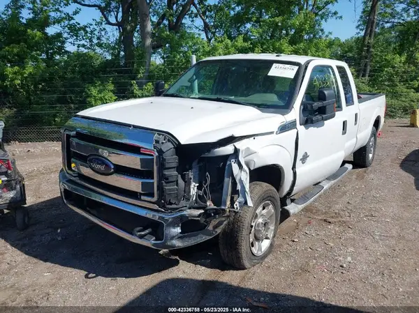 1FT7W2BT8GEA52621 2016 FORD F250 - Image 2