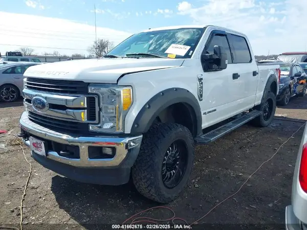 1FT7W2BT8HEB28551 2017 FORD F250 - Image 2