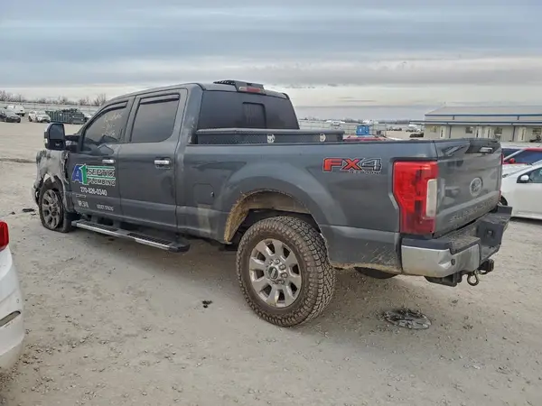 1FT7W2BT8HEB56995 2017 FORD F250 - Image 2