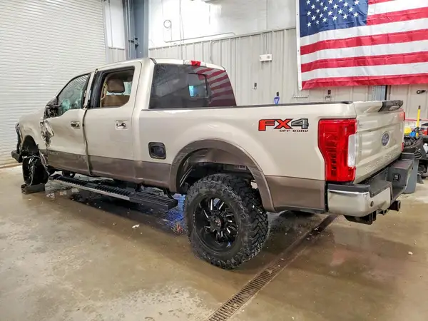 1FT7W2BT8HEB76325 2017 FORD F250 - Image 2