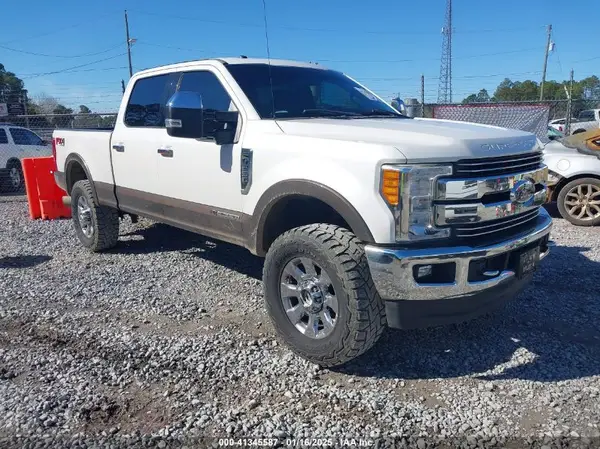 1FT7W2BT8HEC28519 2017 FORD F250 - Image 1