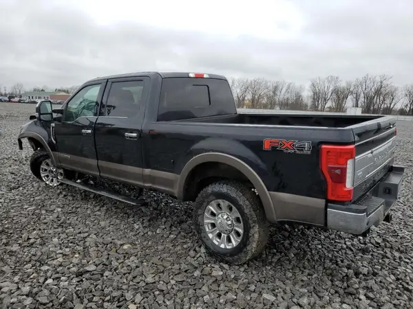 1FT7W2BT8HEC94925 2017 FORD F250 - Image 2