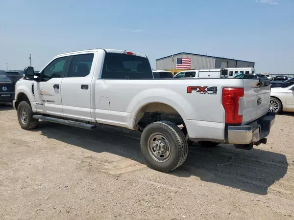 1FT7W2BT8HEC95881 2017 FORD F250 - Image 2