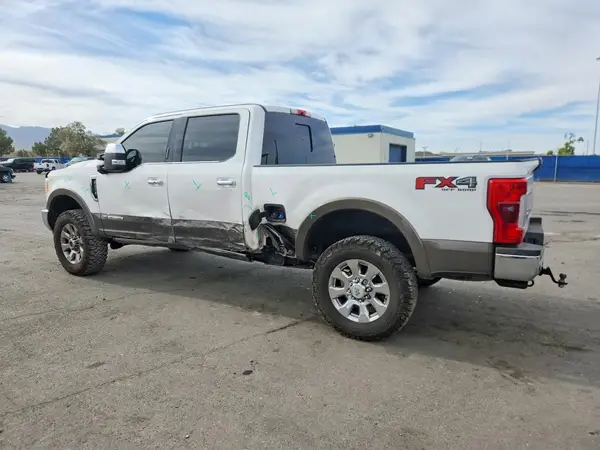 1FT7W2BT8HEE01889 2017 FORD F250 - Image 2