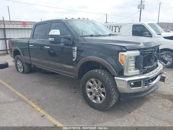 1FT7W2BT8HEE13279 2017 FORD F250 - Image 1
