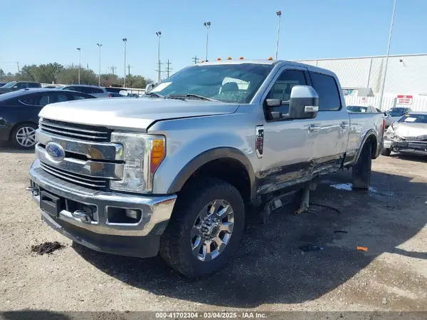 1FT7W2BT8HEE18448 2017 FORD F250 - Image 2