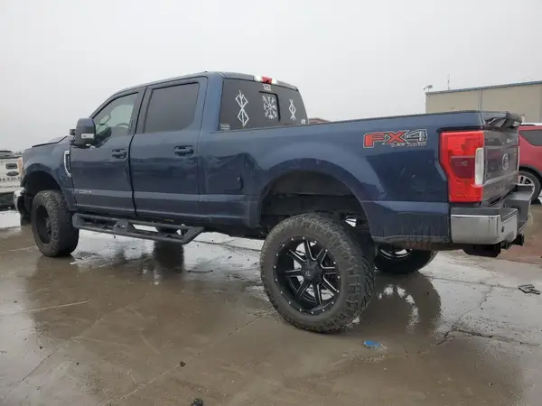 1FT7W2BT8HEF12863 2017 FORD F250 - Image 2