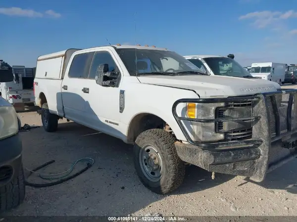 1FT7W2BT8HEF21692 2017 FORD F250 - Image 1