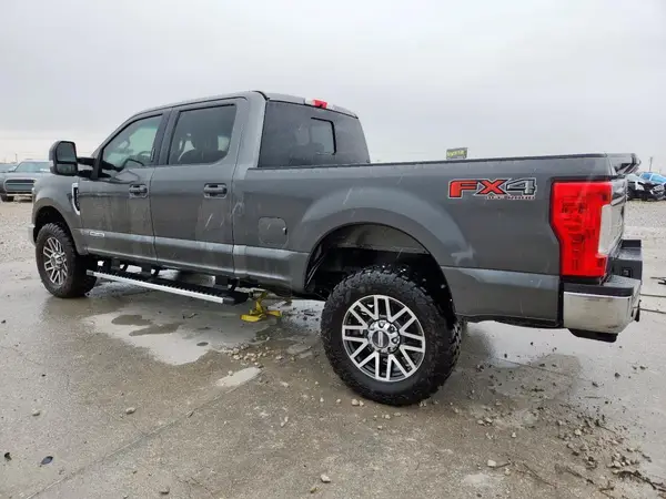 1FT7W2BT8JEB07317 2018 FORD F250 - Image 2