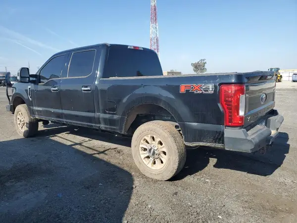 1FT7W2BT8JEB27650 2018 FORD F250 - Image 2