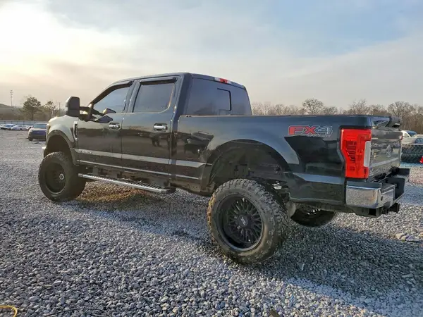 1FT7W2BT8JEB46909 2018 FORD F250 - Image 2