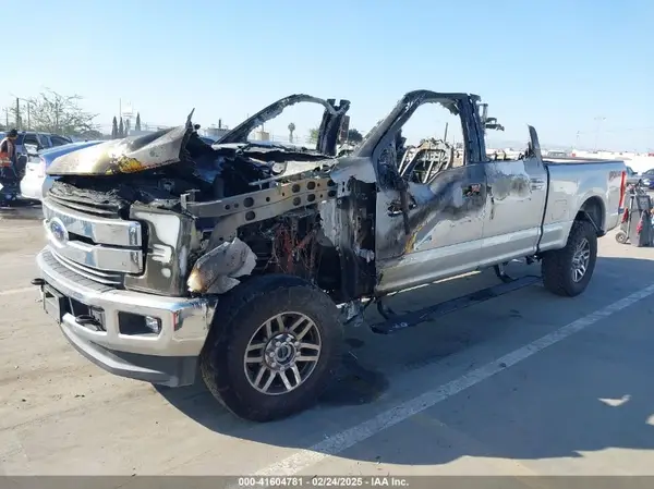 1FT7W2BT8JEB96659 2018 FORD F250 - Image 2