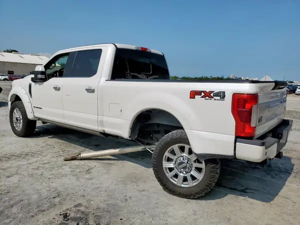 1FT7W2BT8JEC38831 2018 FORD F250 - Image 2