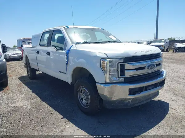 1FT7W2BT8KED66097 2019 FORD F250 - Image 1