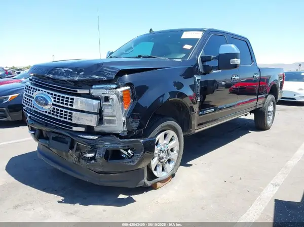 1FT7W2BT8KEE12964 2019 FORD F250 - Image 2