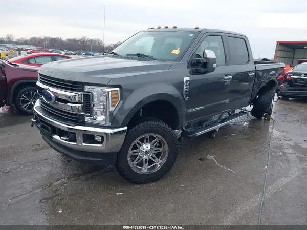 1FT7W2BT8KEE21678 2019 FORD F250 - Image 2
