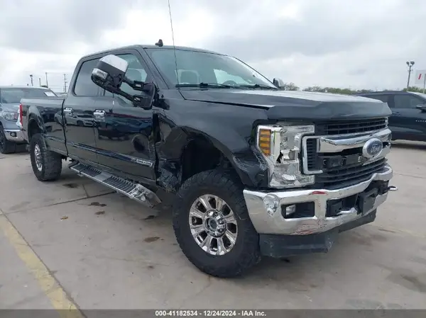 1FT7W2BT8KEF32117 2019 FORD F250 - Image 1