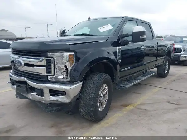 1FT7W2BT8KEF32117 2019 FORD F250 - Image 2