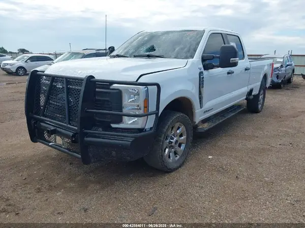 1FT7W2BT8REC93050 2024 FORD F250 - Image 2