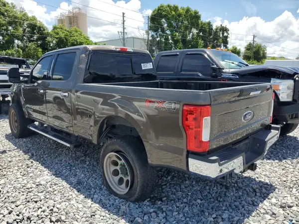 1FT7W2BT9HEB67102 2017 FORD F250 - Image 2