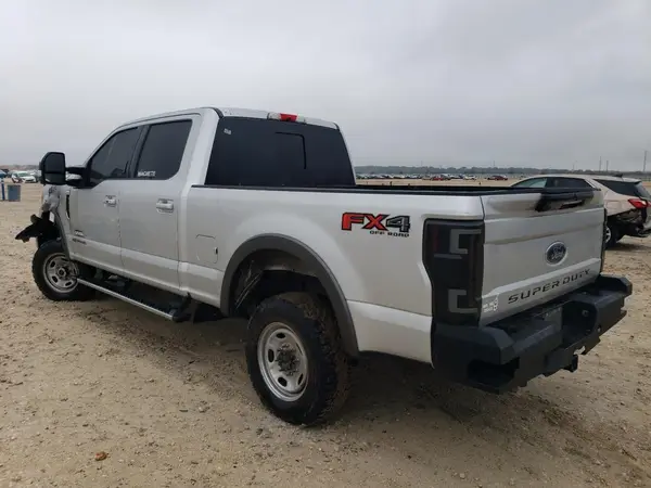 1FT7W2BT9HEB74065 2017 FORD F250 - Image 2