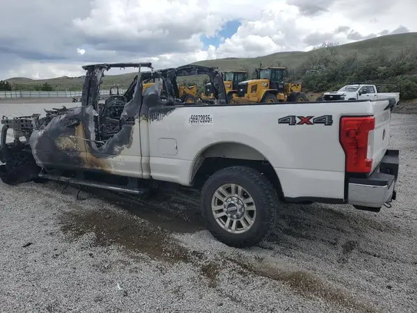1FT7W2BT9HEC64462 2017 FORD F250 - Image 2