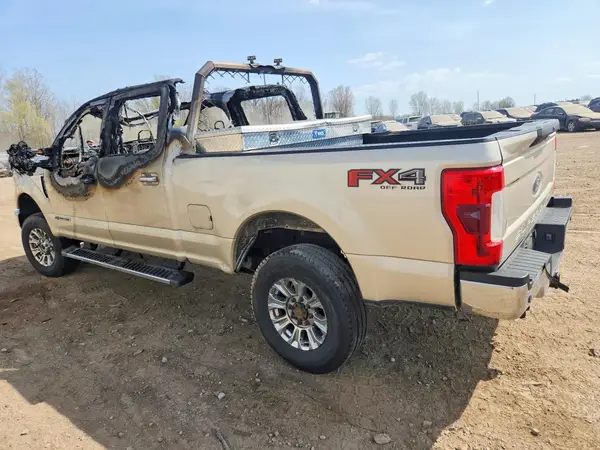 1FT7W2BT9HEC77891 2017 FORD F250 - Image 2