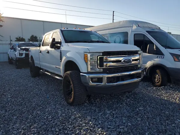 1FT7W2BT9HEE35467 2017 FORD F250 - Image 1