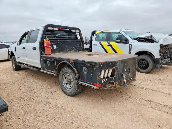 1FT7W2BT9HEE85687 2017 FORD F250 - Image 2
