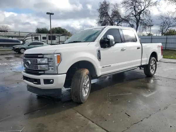1FT7W2BT9HEF49050 2017 FORD F250 - Image 1