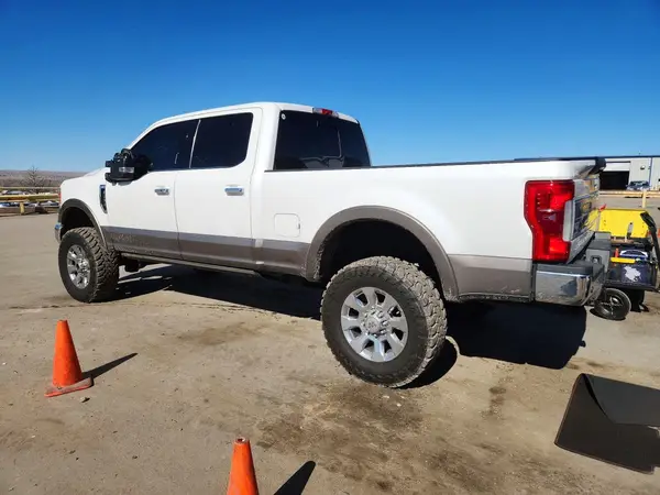 1FT7W2BT9JEB25910 2018 FORD F250 - Image 2