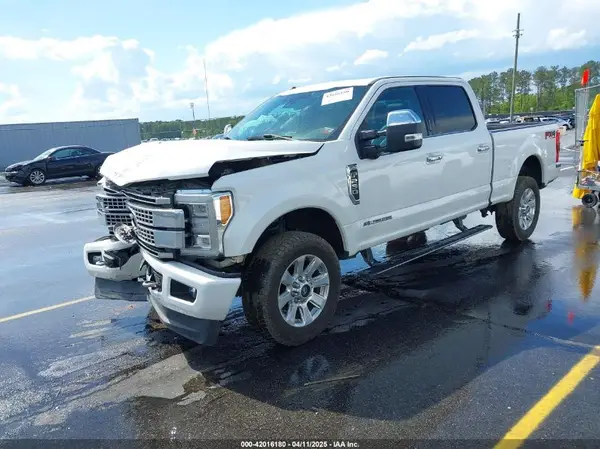 1FT7W2BT9JEB58423 2018 FORD F250 - Image 2