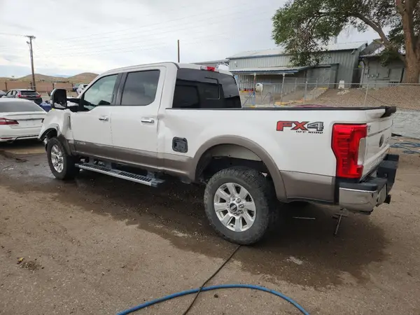 1FT7W2BT9JEB67851 2018 FORD F250 - Image 2