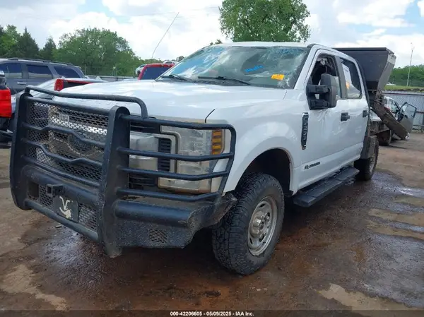 1FT7W2BT9JEB81443 2018 FORD F250 - Image 2