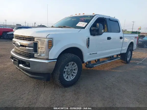 1FT7W2BT9JEB87422 2018 FORD F250 - Image 2