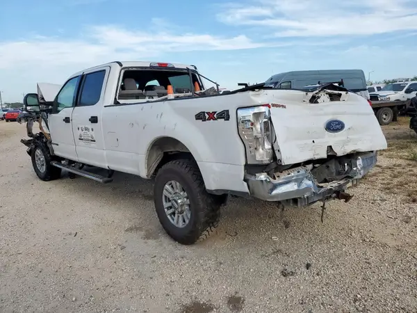 1FT7W2BT9JEC19804 2018 FORD F250 - Image 2