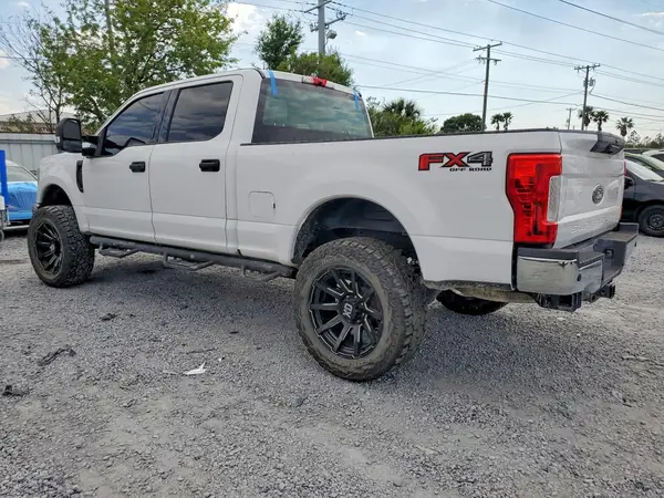 1FT7W2BT9KEF64915 2019 FORD F250 - Image 2