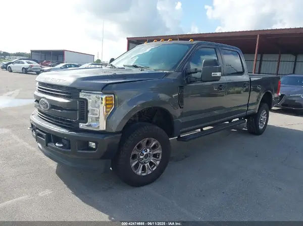 1FT7W2BT9KEF74814 2019 FORD F250 - Image 2
