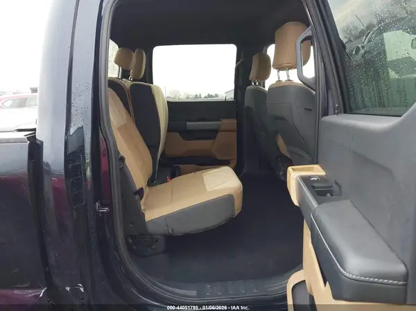 2023 FORD F250 auction photo 8