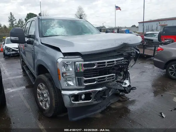 1FT7W2BT9RED24404 2024 FORD F250 - Image 1