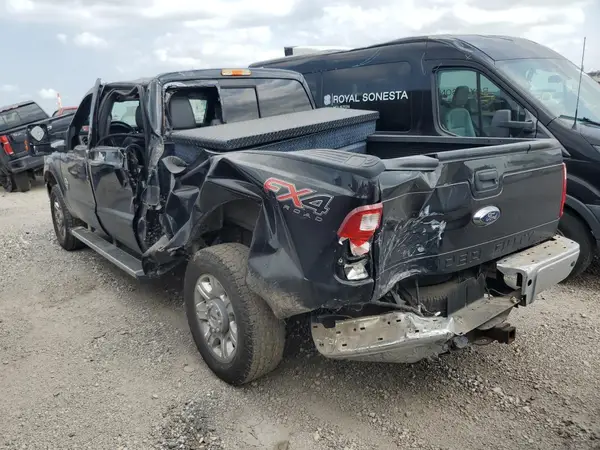 1FT7W2BTXGEA26635 2016 FORD F250 - Image 2