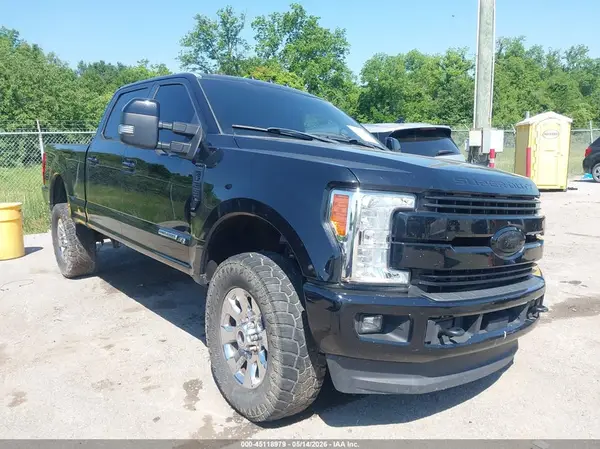 1FT7W2BTXHEB32794 2017 FORD F250 - Image 1